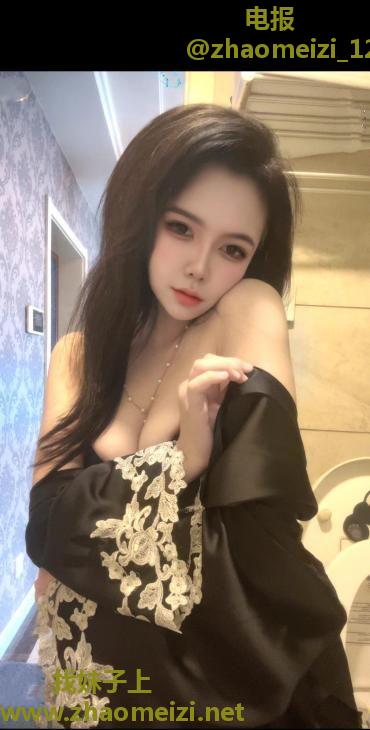 迷人风骚少妇