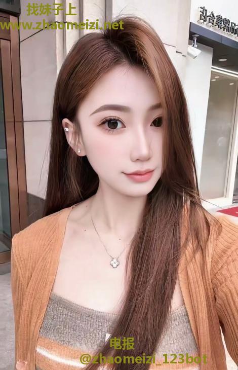 刚下海19岁高颜嫩妹