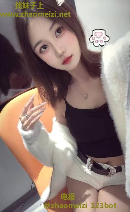 花果园呆萌小萝莉