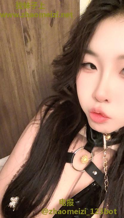 巨乳老师