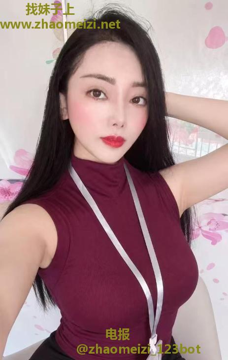 大奶肥臀御姐