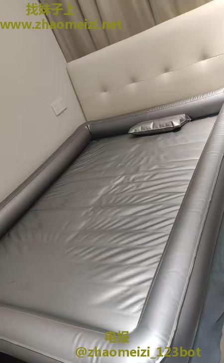 滨江自聊特色水床沫儿