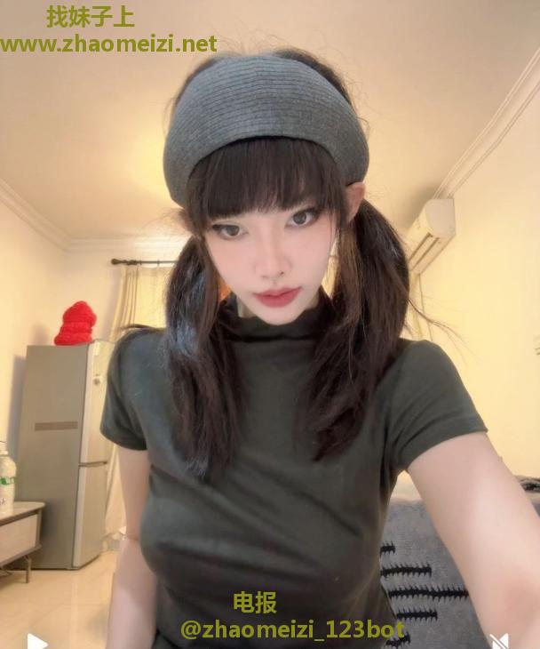 暗黑系嫩妹小怪
