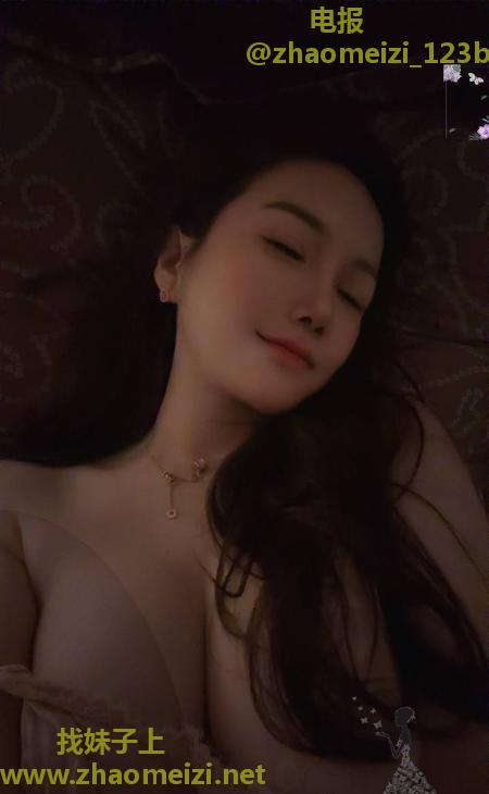混血感大熊颜值御姐