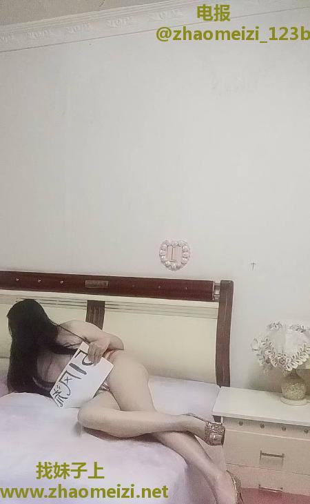 喷潮性价比翘臀骚妇