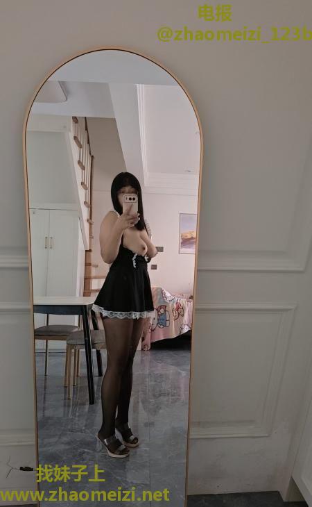 巨乳女神