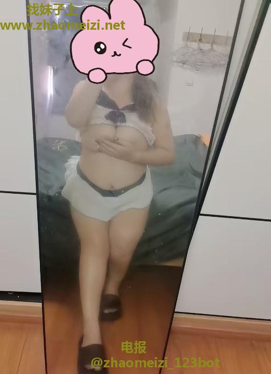 嘉定D杯带玩道具