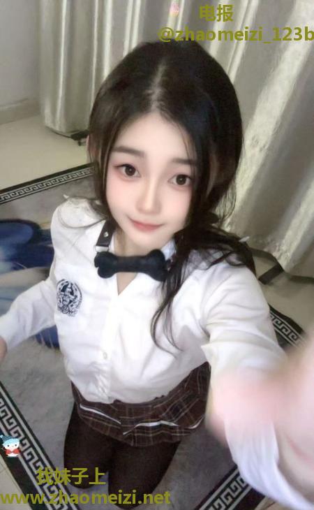水多穴紧颜值小苍井