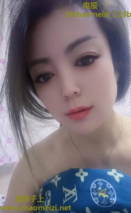 浦东大奶荡妇