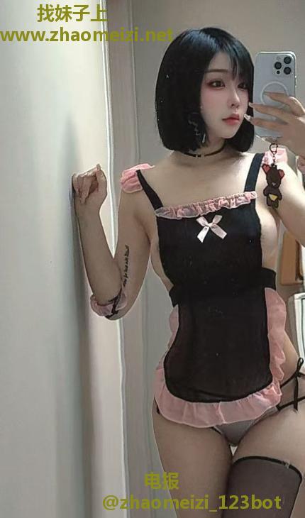 短发御姐