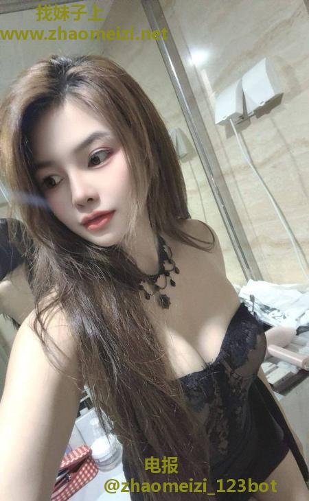 服务系玉女风