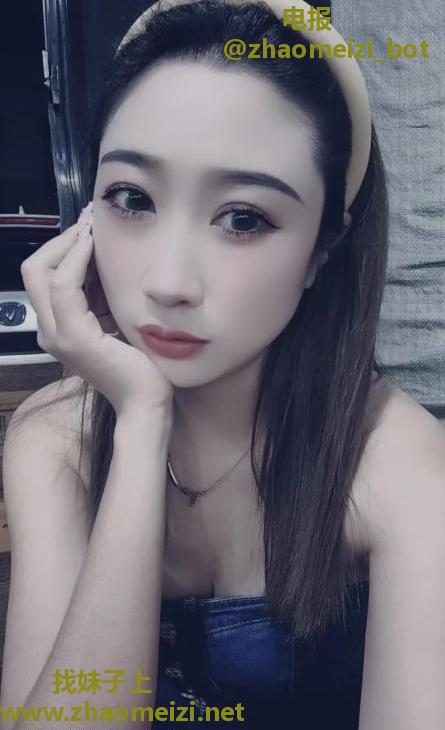 越秀小美妇娜娜