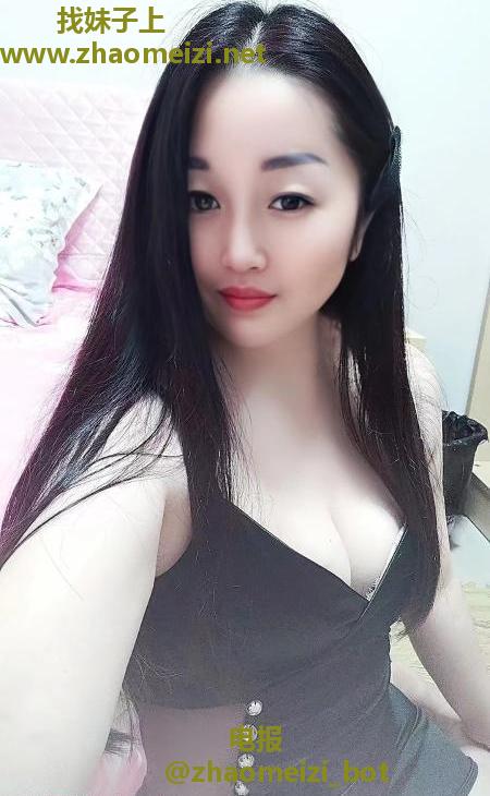 大奶肥臀少妇 小安琪