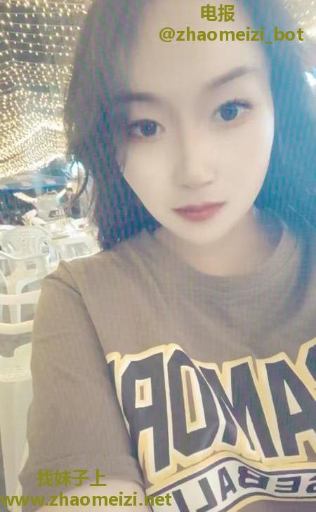瑶海叶子