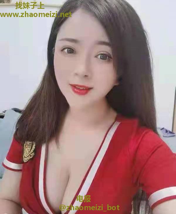 丰满大胸妹薇薇