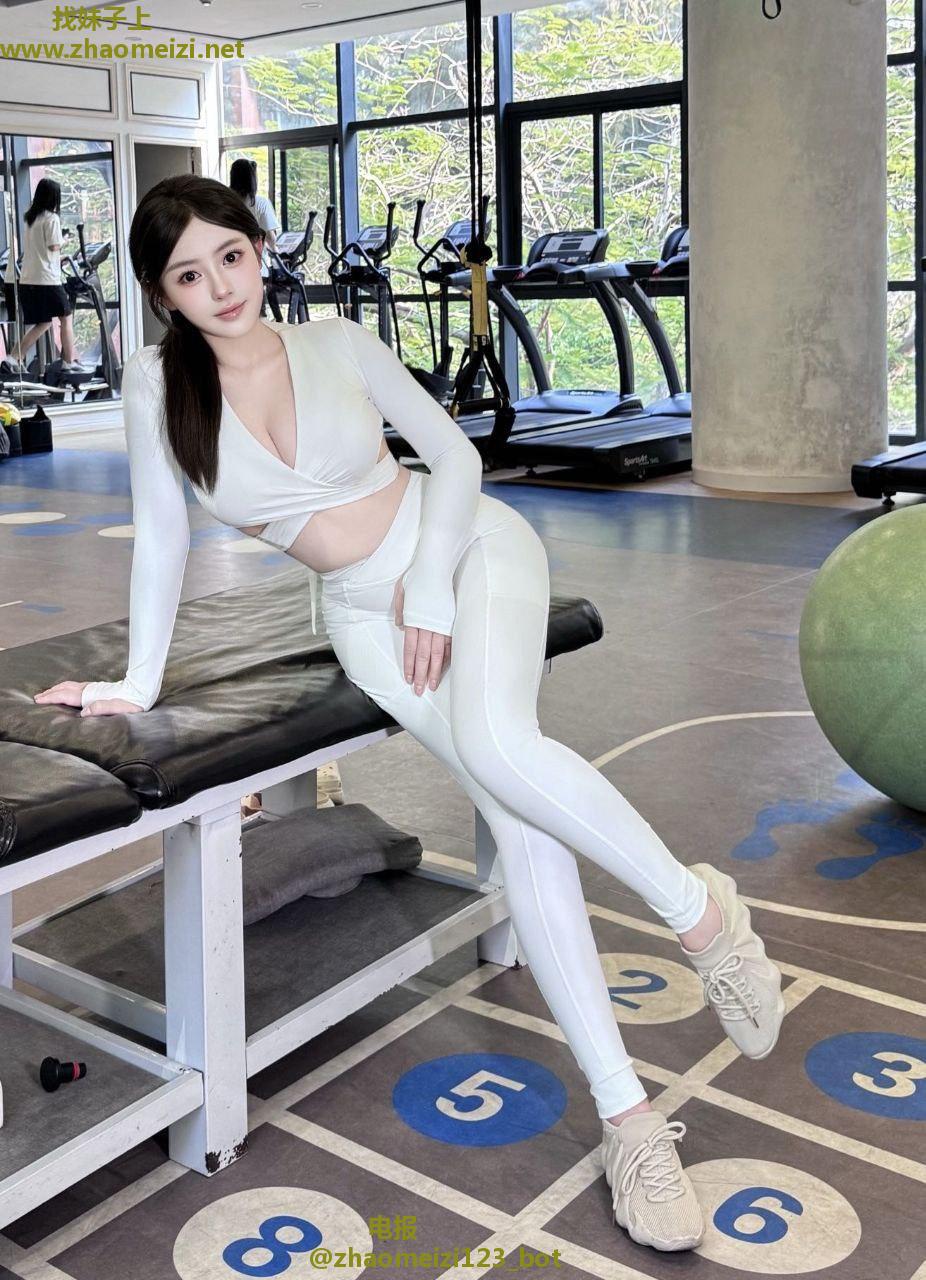 水嫩多汁性感小妖精 新人刚下海不久