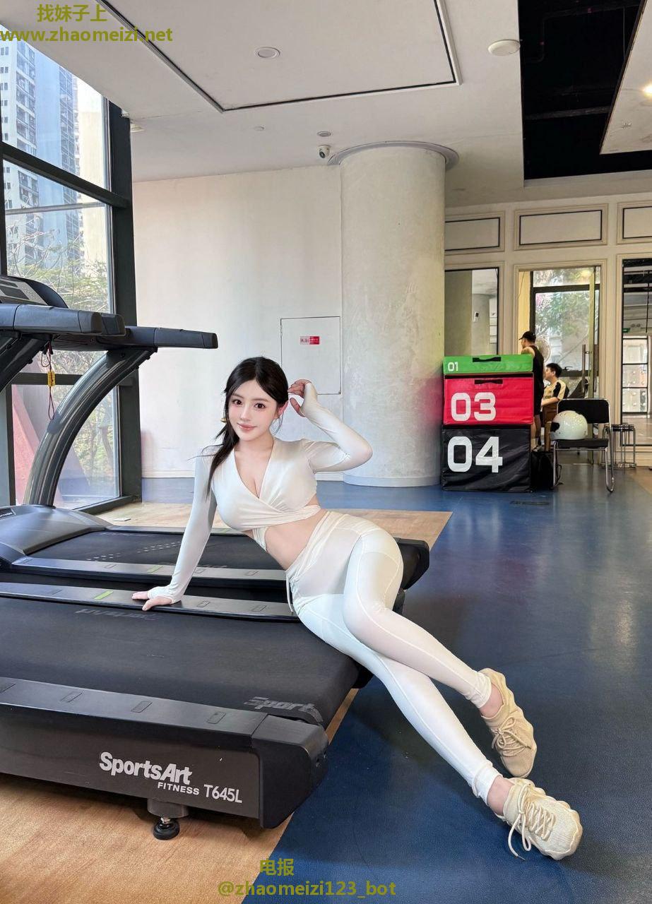 水嫩多汁性感小妖精 新人刚下海不久