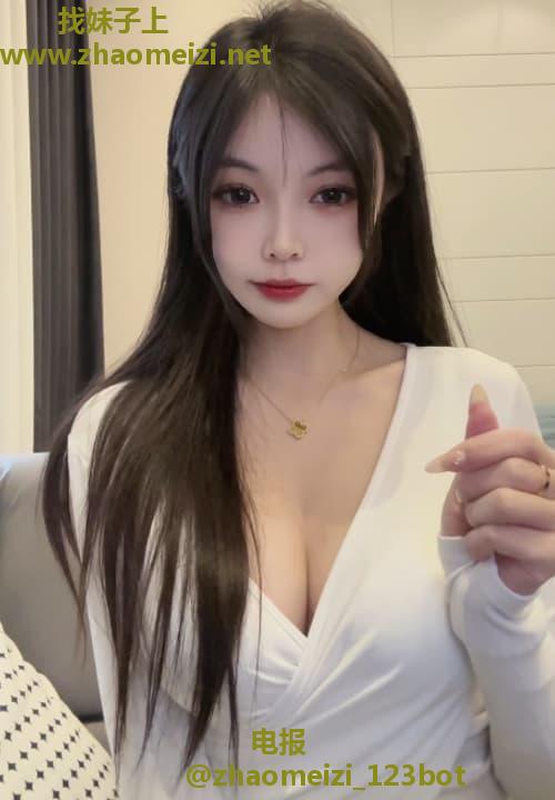 兰州妹子胸大十分性感会夹会吸