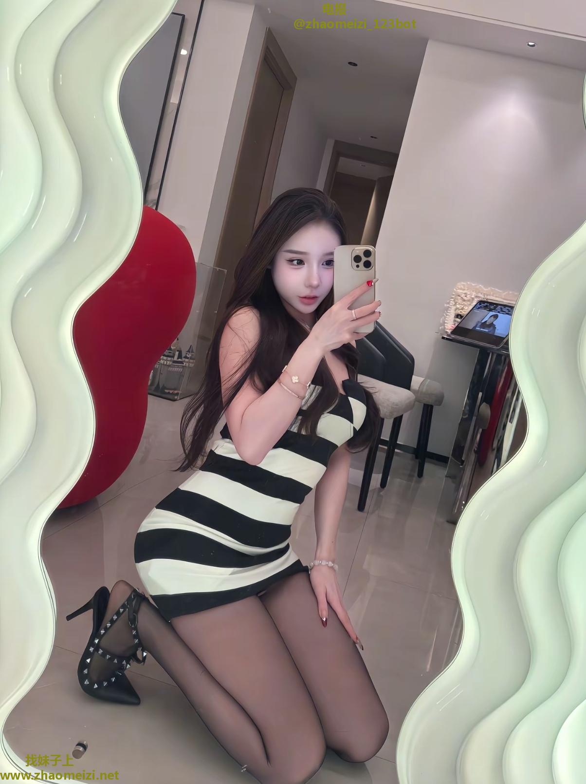 娜娜美女长腿大胸