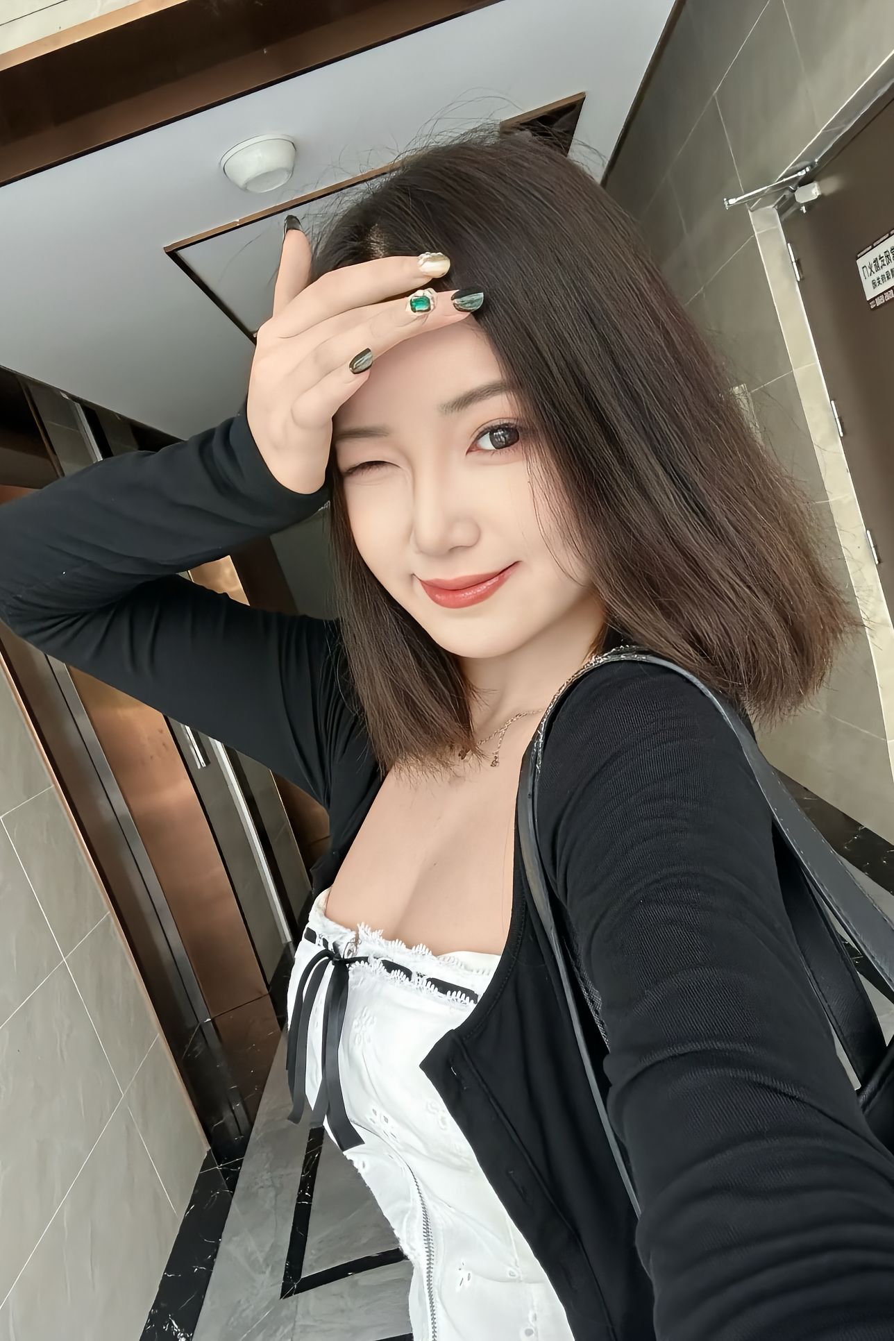 郑州找露露美女绝对会爽