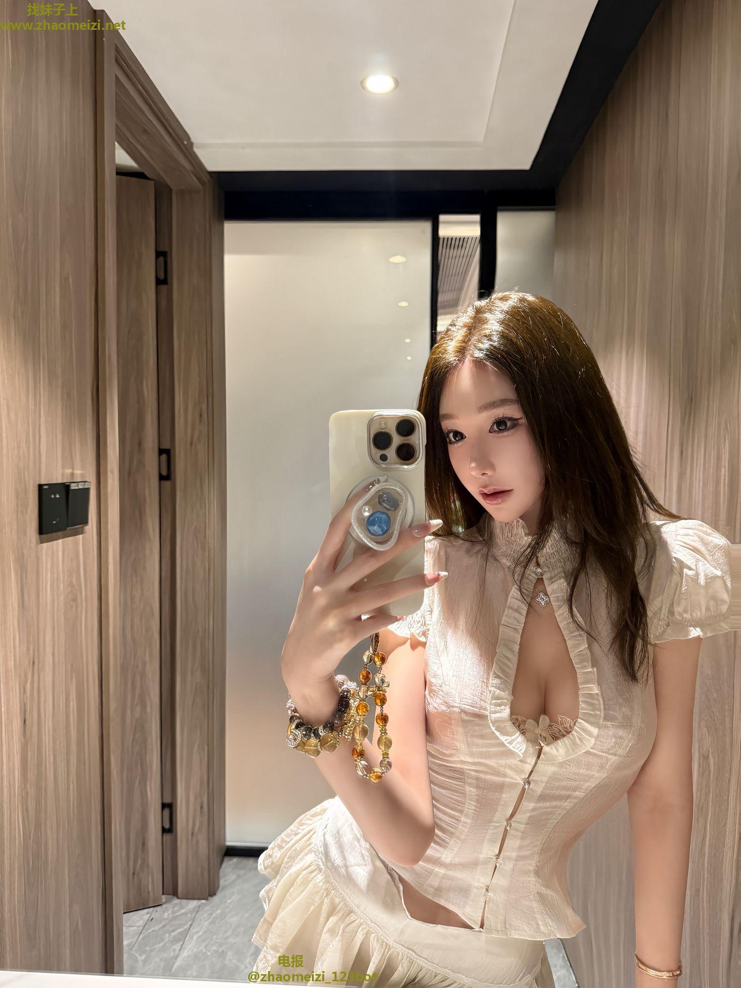 闵行嫩妞身材哇塞吃屌很爽