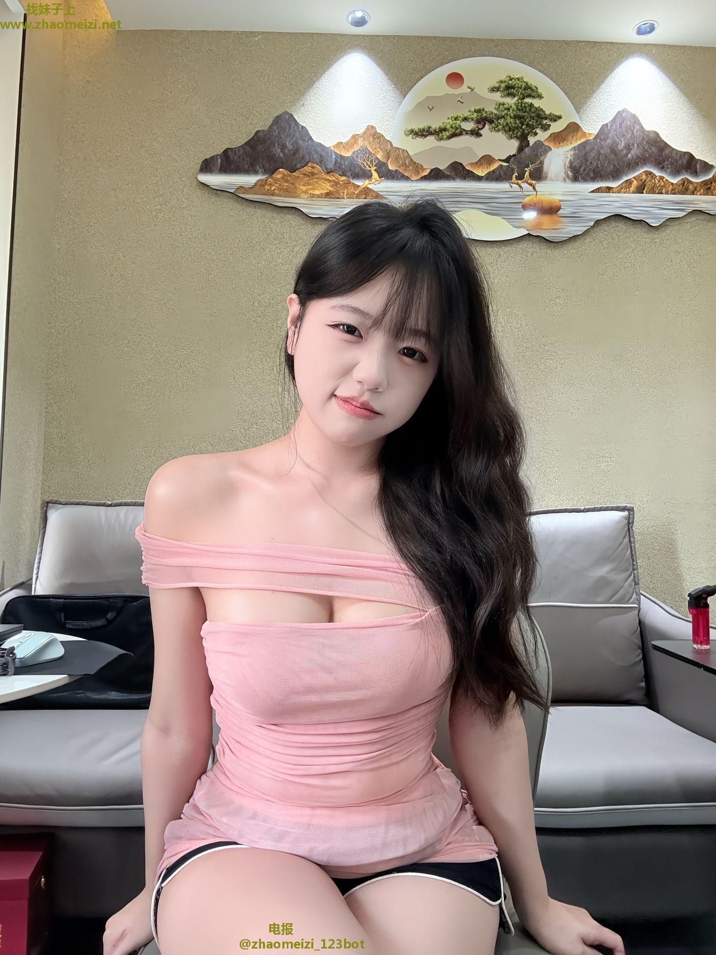 给肥鲍丽莉做个宣传