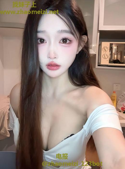 武汉这样的脸蛋身材真的是泻火神器