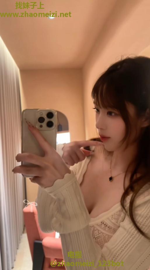 【青岛】刚验证过的粉嫩小骚妹
