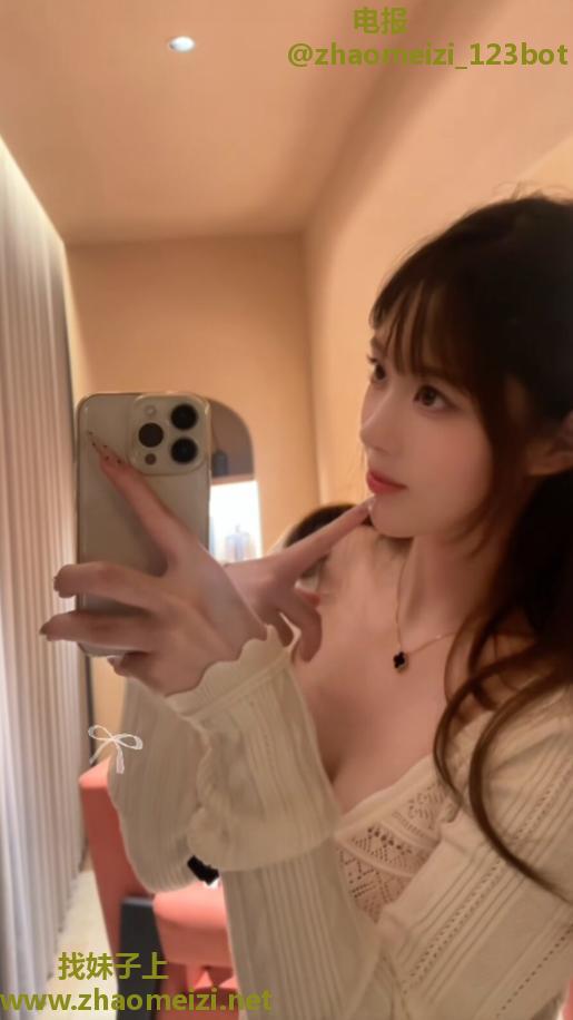 【青岛】刚验证过的粉嫩小骚妹