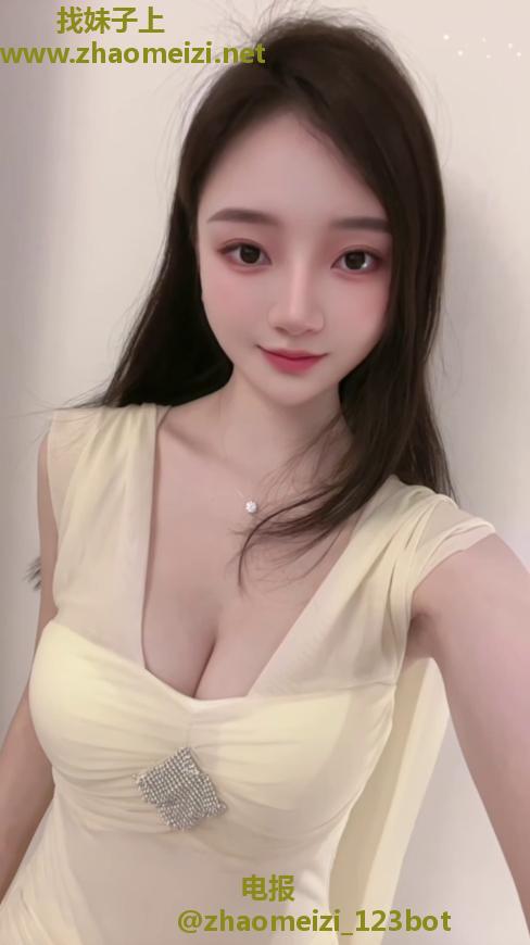 精致小嫩妹蝴蝶粉穴真美