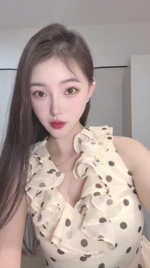 小姐姐肥美小蝴蝶很诱人