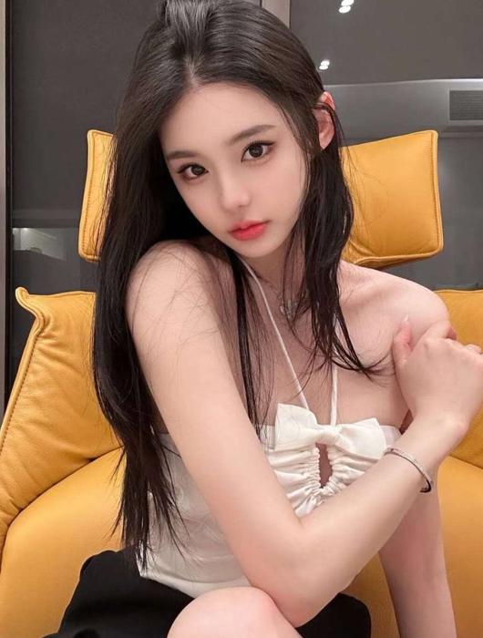 南昌超正点的妹子三点都是粉的