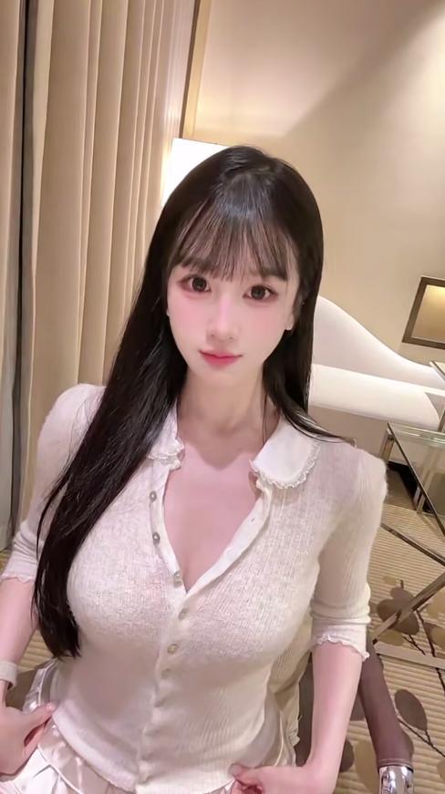 男人都喜欢这种小女人类型