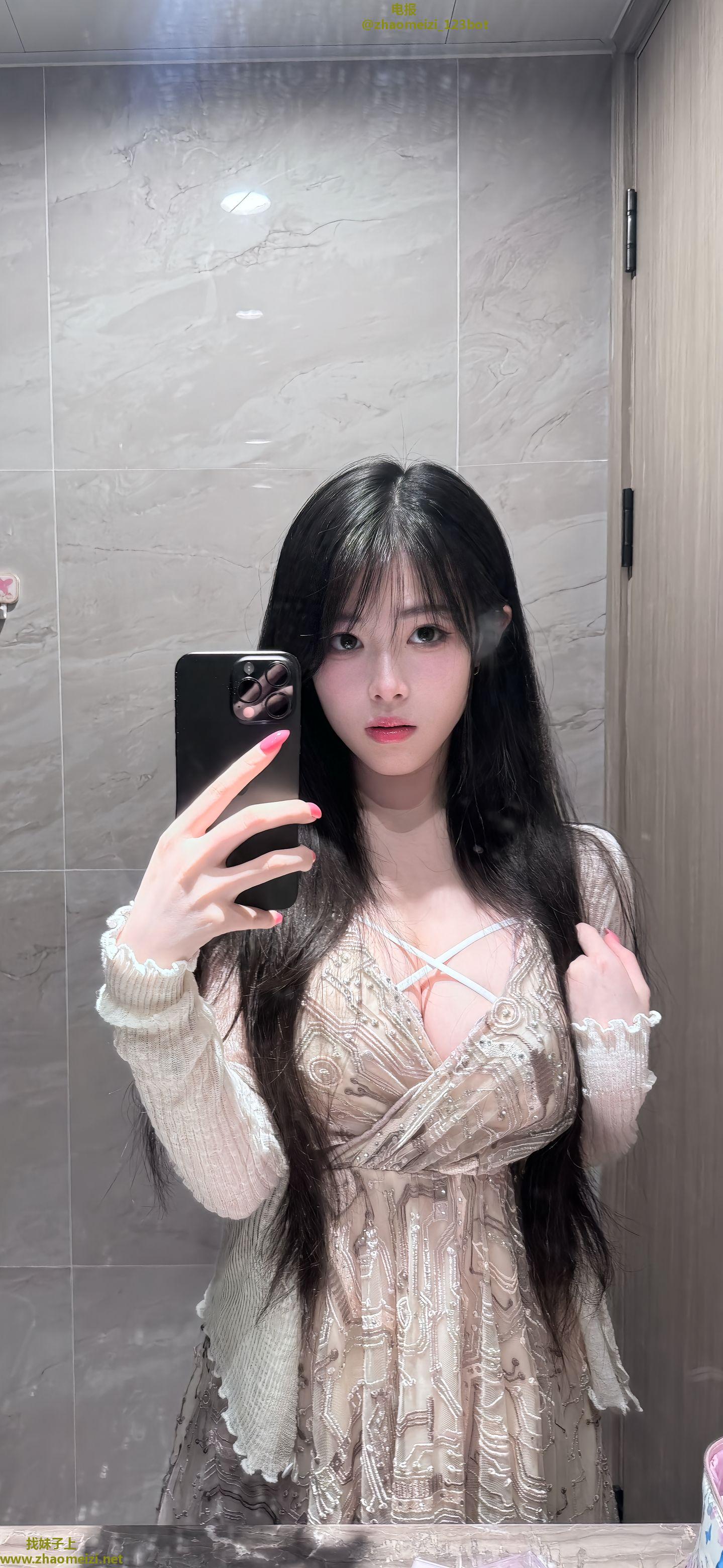 正点大胸妹菲菲