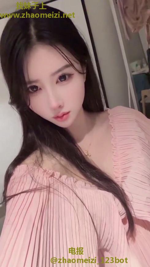 北京天使的面孔！魔鬼的身材