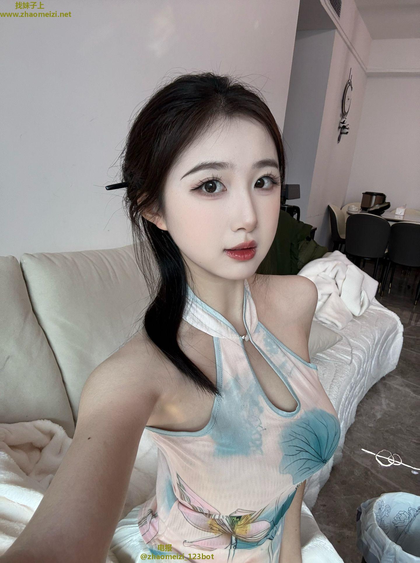 原生态学生妹胸Cb嫩