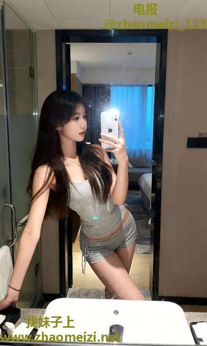 上海清纯漂亮妹子全身粉嫩