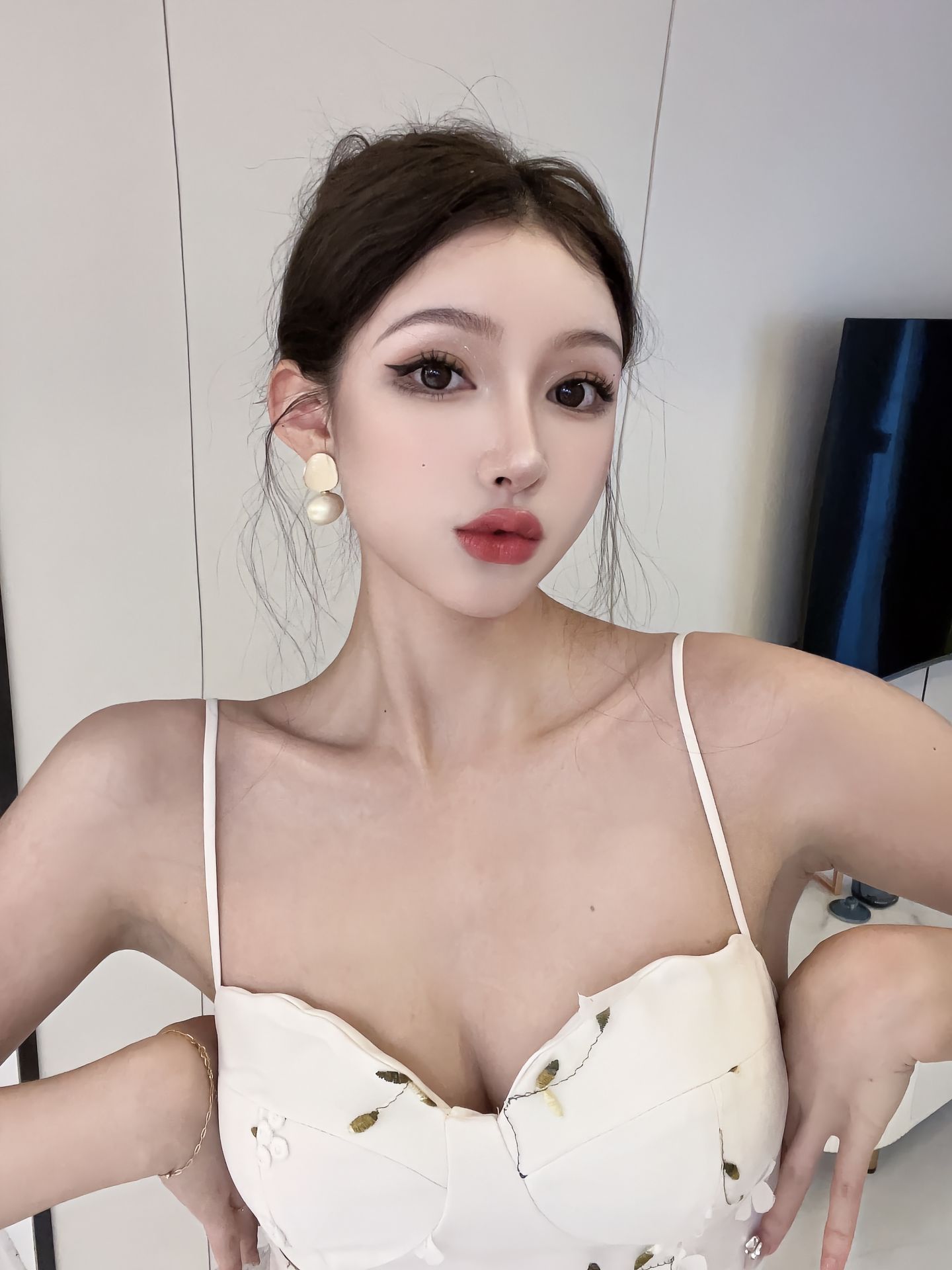 肥蚌真的会玩榨汁机