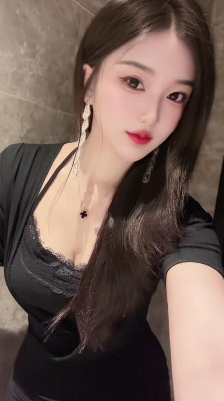 嫖个美女颜值养眼迷人