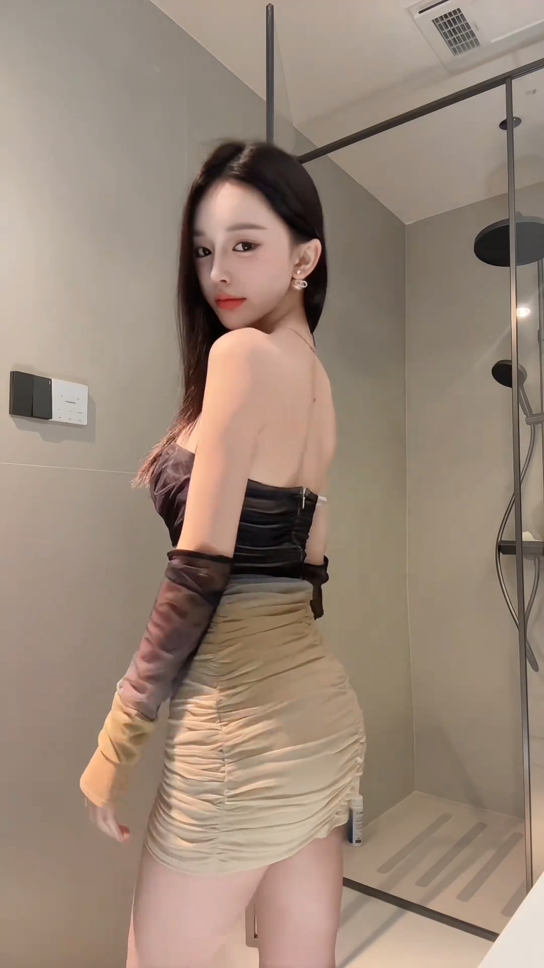 冰冰美女另人腿软的尤物