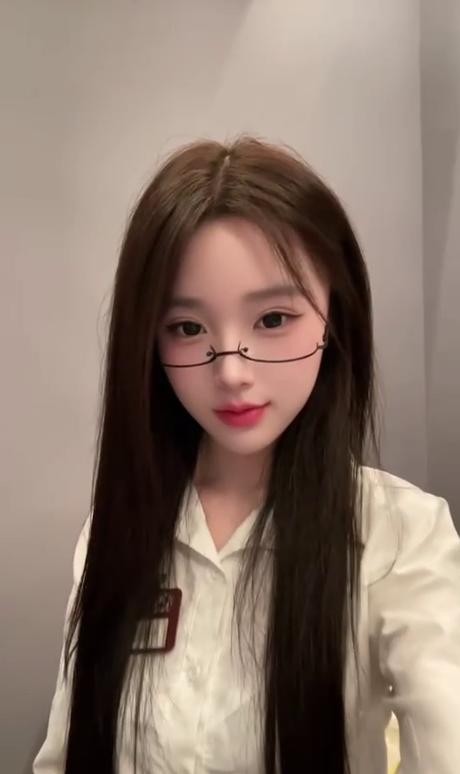 武汉妹子服务骚玩的尽兴 