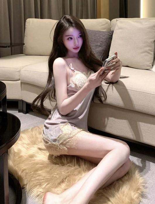 【武汉】粉嫩小妖精主动索吻