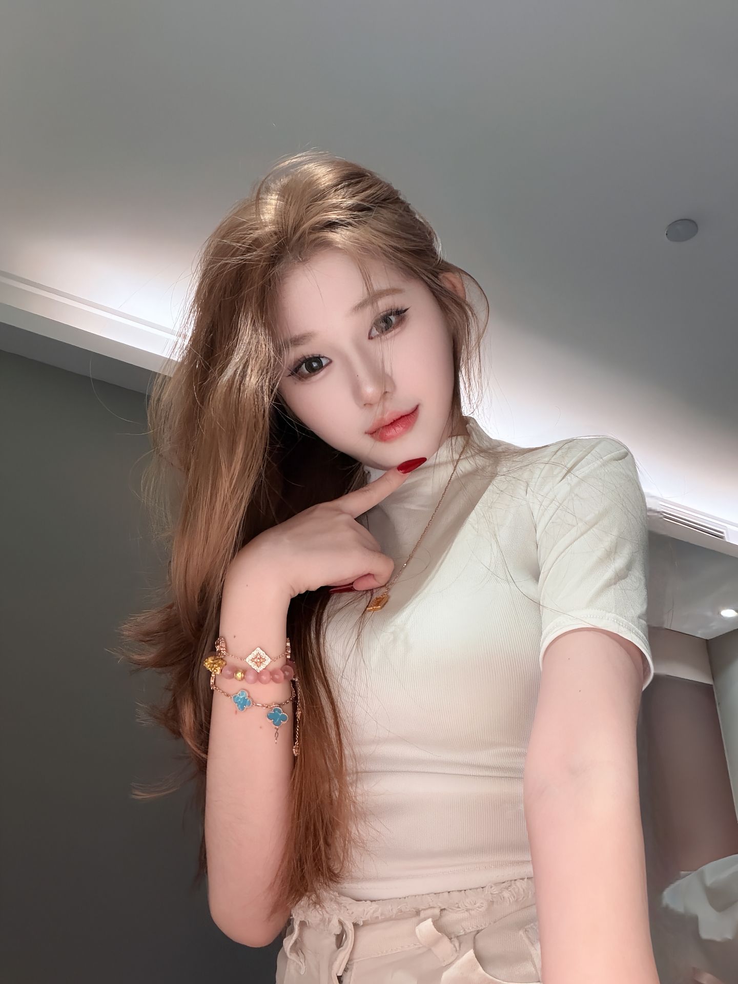 宝山嫩蚌向她开炮