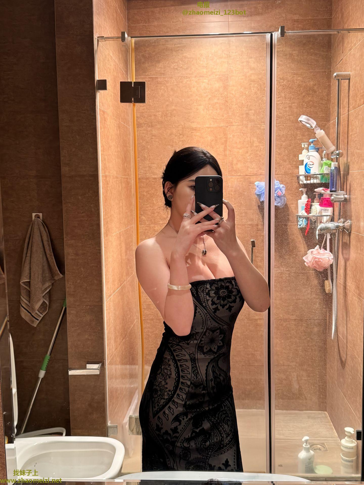 朝阳嫖的大咪咪骚老师