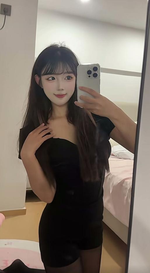 20出头妹子怎么玩都配合