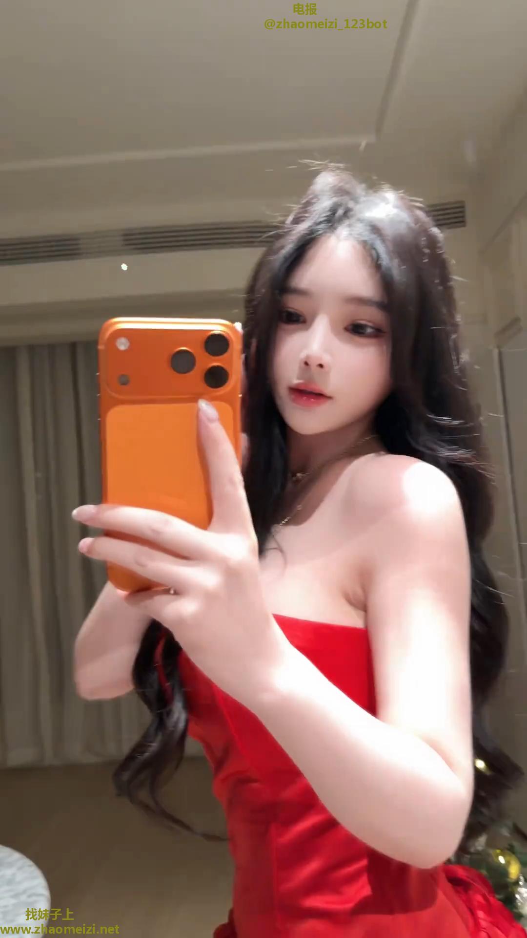 大胸骚妹会日语挑逗