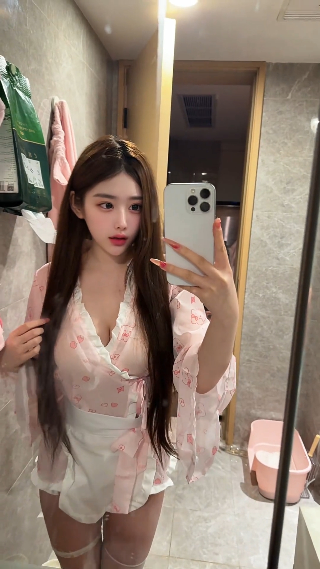 玩的开小骚妹泄火佳品