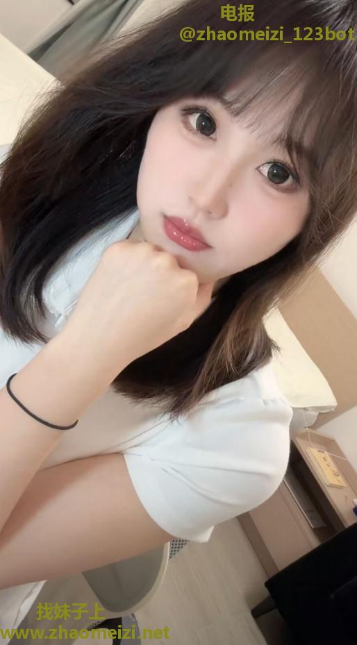 水灵好看小美人养眼迷人