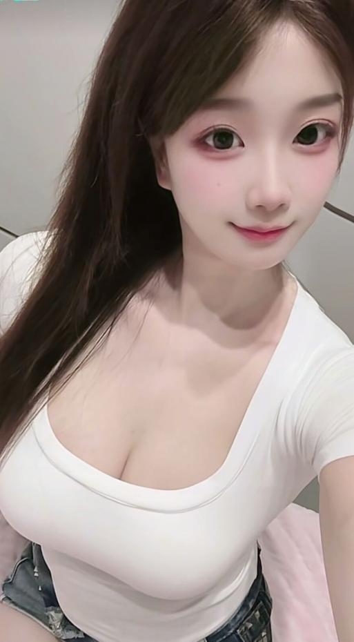 勾魂小嫩妹粉鲍还会夹吸