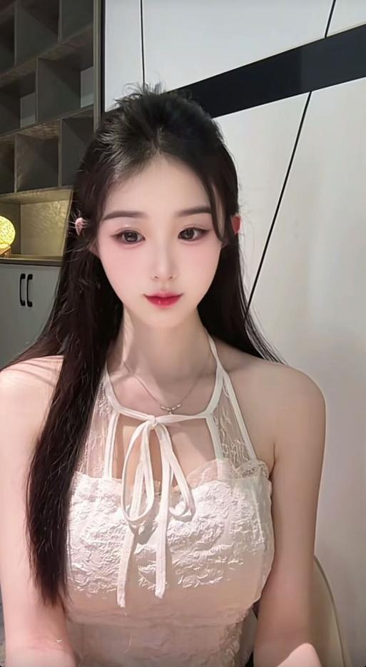 上海美人系妹子跟女友一样